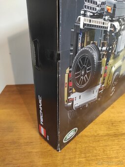 Land Rover Defender/42110/Technic - 6