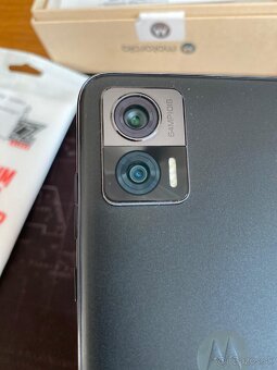 Edge 30 Neo 8/128 - 6