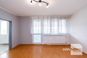 Exkluzívne na predaj 3-i byt v meste Trebišov - Komenského - 6