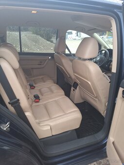 PREDÁM VW TOURAN 2.0TDI 103KW - 6