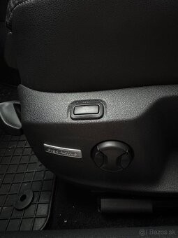 Volkswagen Golf VII 2.0 TDi 110KW 4x4 biela perleť,panoráma - 6