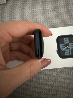 Apple Watch SE - gen 2 - 44mm - midnight aluminium - 6