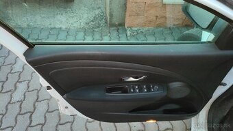 Renault Megane 1,6 - 6