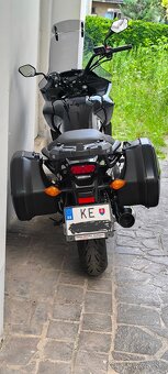 Honda CTX 700 DCT - 6