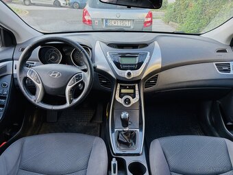 Hyundai Elantra 1.6 96kw, r.v.:2013, 2.majitel, Nova stk - 6