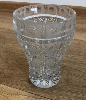 sklo porcelan keramika kristal - 6