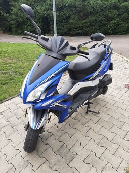 MAXON MATADOR 125cm3. - 6