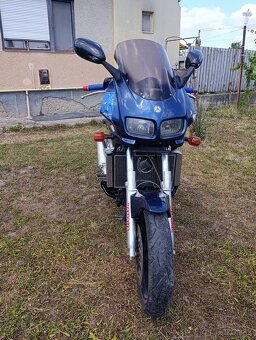Yamaha fzs 600 fazer - 6