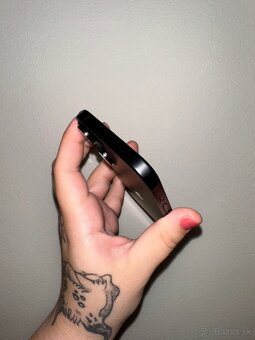 iPhone 15, 128GB, black - 6