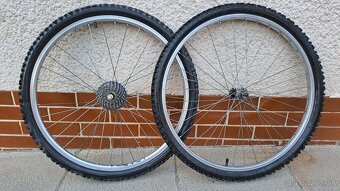Odpružena vidlica  24 a26" - 6