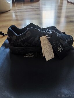 Adidas Response CL Bad Bunny - 6
