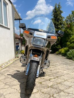 Honda goldwing 1200 - 6