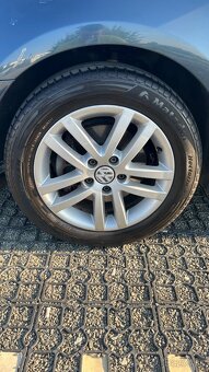 Volkswagen Golf 6 2.0TDI 103kw 2010 M6 - 6