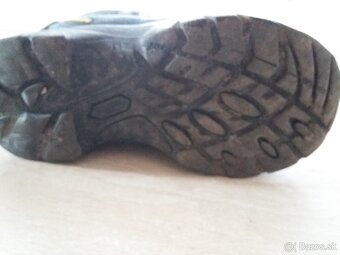 Topánky športové,celoročné,turistické veľ.30 - 6