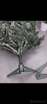 Vianočný umelý stromček - 6
