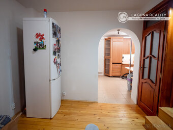 PRENÁJOM RD Slovinky - 5 izbový s garážou - 6