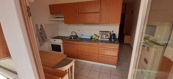 1-izbový byt s 2 balkónmi – centrum LM– voľný od júna - 6