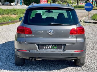 Volkswagen Tiguan 2,0tdi - 6