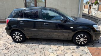 Kia Rio 1.5CRDI 2008 - 6