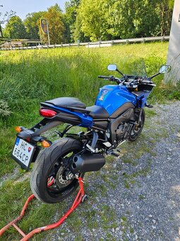 Yamaha Fazer 800 FZ8 - 6