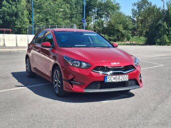 Kia Ceed 1.5 T-GDi Gold+ 06/2022 - 6