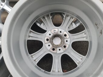 DISKY BMW 5X120 R18 8,0J ET34 - 6