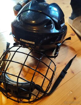 Predám hokejovú výstroj - 6