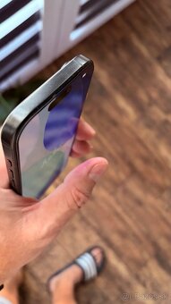 Predám iPhone 16 Pro Black Titanium 256GB - 6