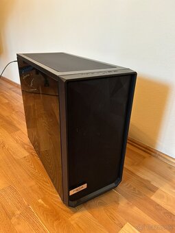 AMD Ryzen 5 3600, MSI GTX 1060 6GB, HyperX 16 GB - 6