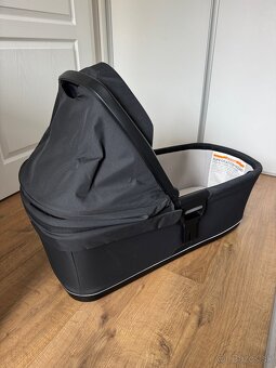 Vanicka Thule Urban Glide 3 + adaptery - 6