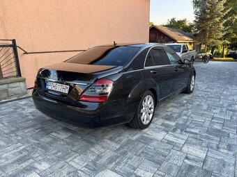 Mercedes W221 320CDI - 6
