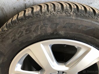 Audi elektróny R17 - 6