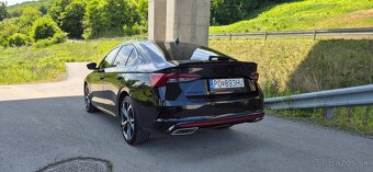Škoda Octavia 4 sedan automat - 6