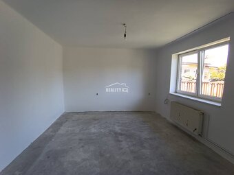 Na predaj rodinný dom, Žilina - Považský Chlmec REZERVOVANÉ - 6