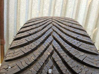 Originálna zimná sada VW - 5x112 r16 + Michelin 205/60 r16 - 6
