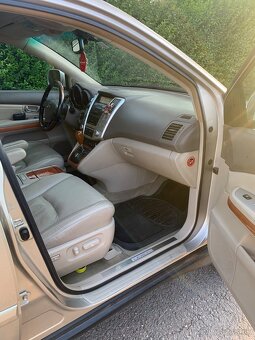 Na predaj Lexus RX300 - 6