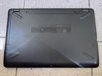 HP 15 / Celeron N3060 / 4GB RAM / 128GB SSD / 15.6" - 6