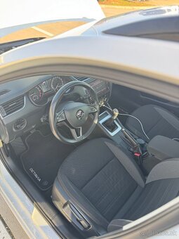 Skoda octavia 1.6 tdi 85kw, 143 000 km,2020 rok - 6