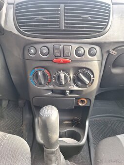 Fiat Punto 1,3 D r.v. 2007 - 6