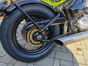 Triumph Bonneville Bobber - 6