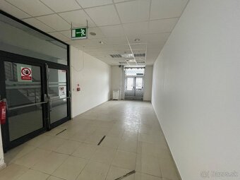Obchodný priesor na prízemí LIVING CENTRA, Solinky, Žilina - 6