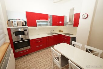 Luxusný 3i byt s vlastným parkovaním a pr. pivnicou-Centr. - 6