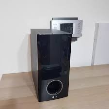 Predám 330 W reproduktory LG - 1 ks subwoofer, 5 ks satelity - 6