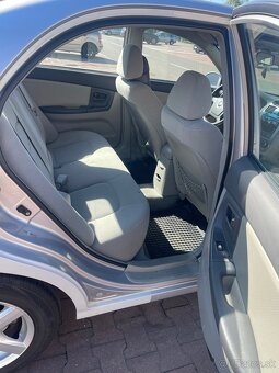 Predám KIA cerato 2.0 crdi - 6