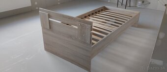 Posteľ 200 x 90 s roštom a matracom - 6