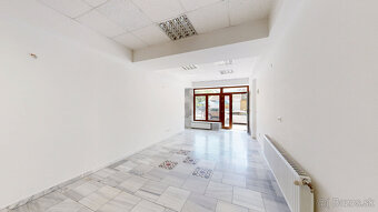 Obchodný priestor v centre Trnavy – ideálny pre vaše podnik - 6