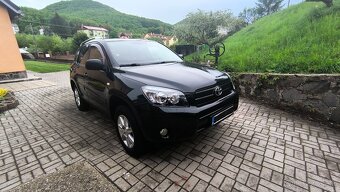 Predám Toyota RAV 4 - 6
