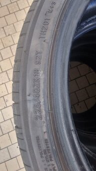 225/40 R18 letné pneu. - 6