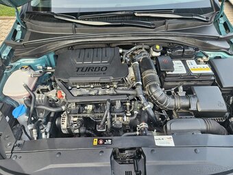 KIA XCEED 1,5 turbo benzin SILVER 3/2024 v záruke - 6