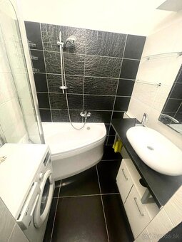 MODERNE ZREKONŠTRUOVANÝ 2-IZBOVÝ BYT S BALKÓNOM – ROZKVET - 6